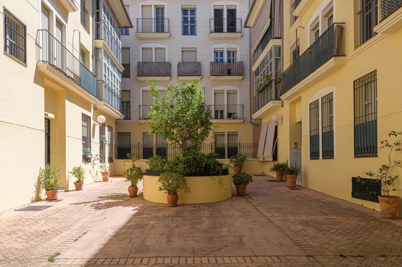 Wintowinrentals Genial Apartamento, Centrico Y Silencioso Malaga Exterior photo